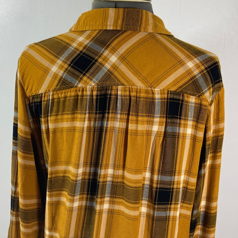 Plaid Shirt/Top Women Size M Mustard & Black Button Up Collar Pockets Soft Comfy - Picture 7 of 9
